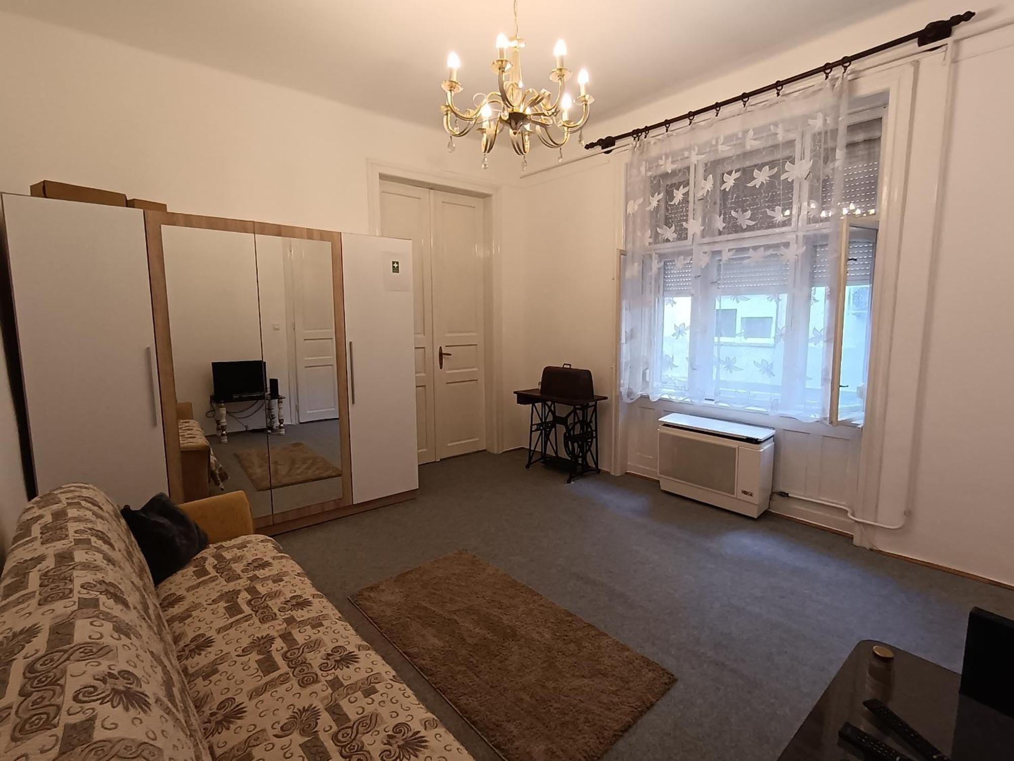 Rom Apartman Budapest Kültér fotó